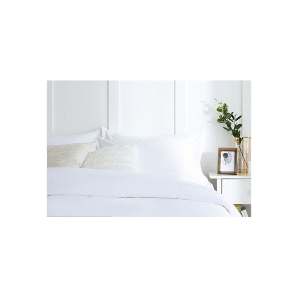 520-Thread-Count Sateen Flanged Pillowcases in White (Set of Two)