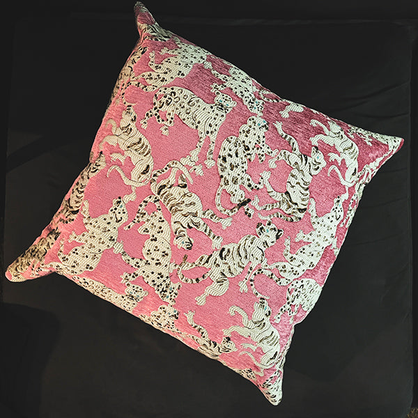 Jim Thompson Cat's Pyjamas Throw Pillow Cover - Pink Colorway