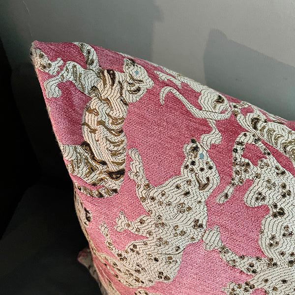 Jim Thompson Cat's Pyjamas Throw Pillow Cover - Pink Colorway