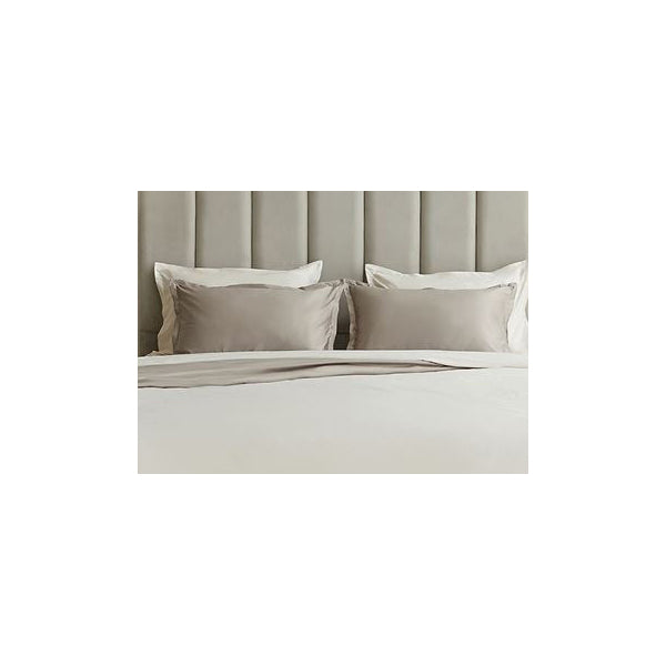 520-Thread-Count Sateen Flanged Pillowcases in Soft White (Set of Two)